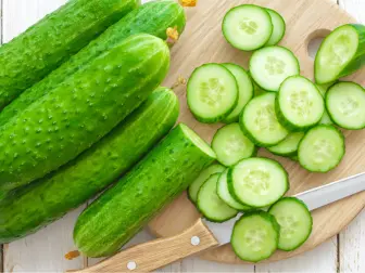 aquaponics cucumber