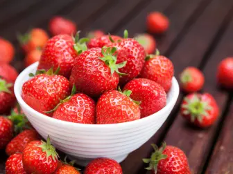 aquaponics strawberry